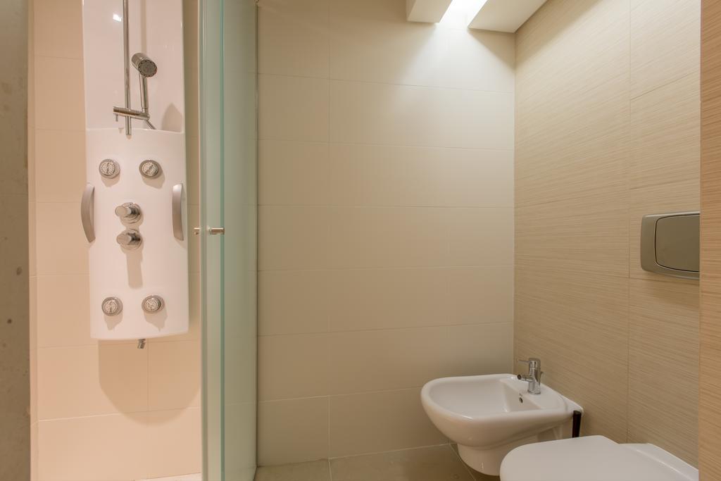 Apt In Lisbon Marina Tejo - Parque Das Nacoes Luaran gambar