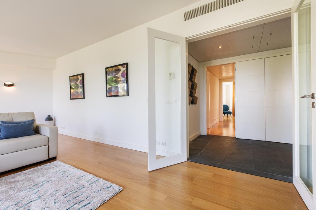 Apt In Lisbon Marina Tejo - Parque Das Nacoes Luaran gambar